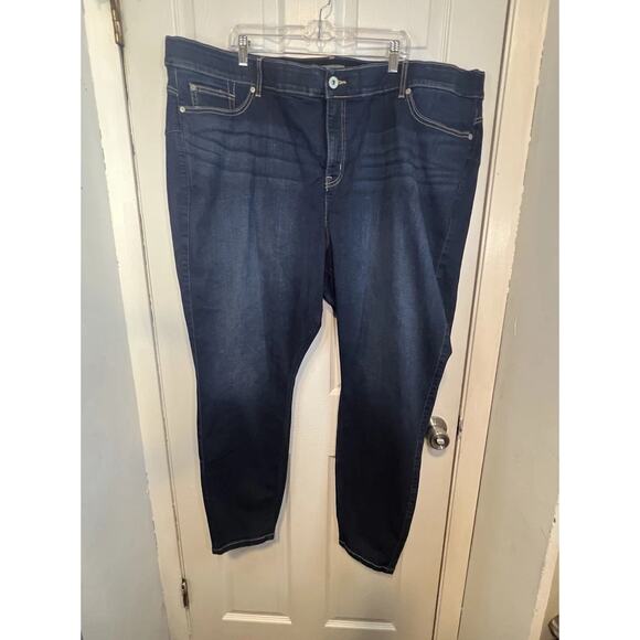 Torrid Premium Bombshell Skinny Jeans Size 30 Extra tall - Picture 2 of 12